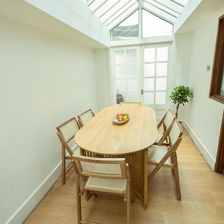 2Bedroom Gem In The Heart Of Kensington 伦敦 外观 照片