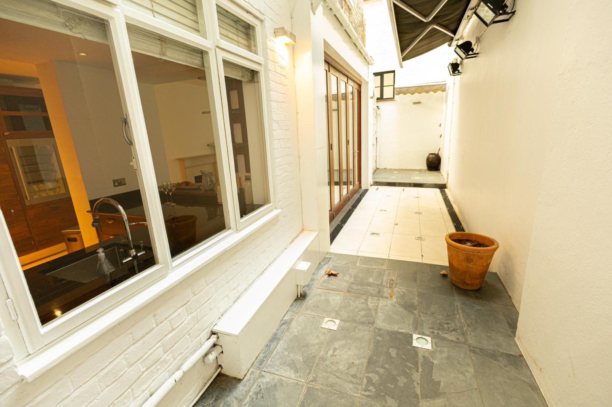 2Bedroom Gem In The Heart Of Kensington 伦敦 外观 照片
