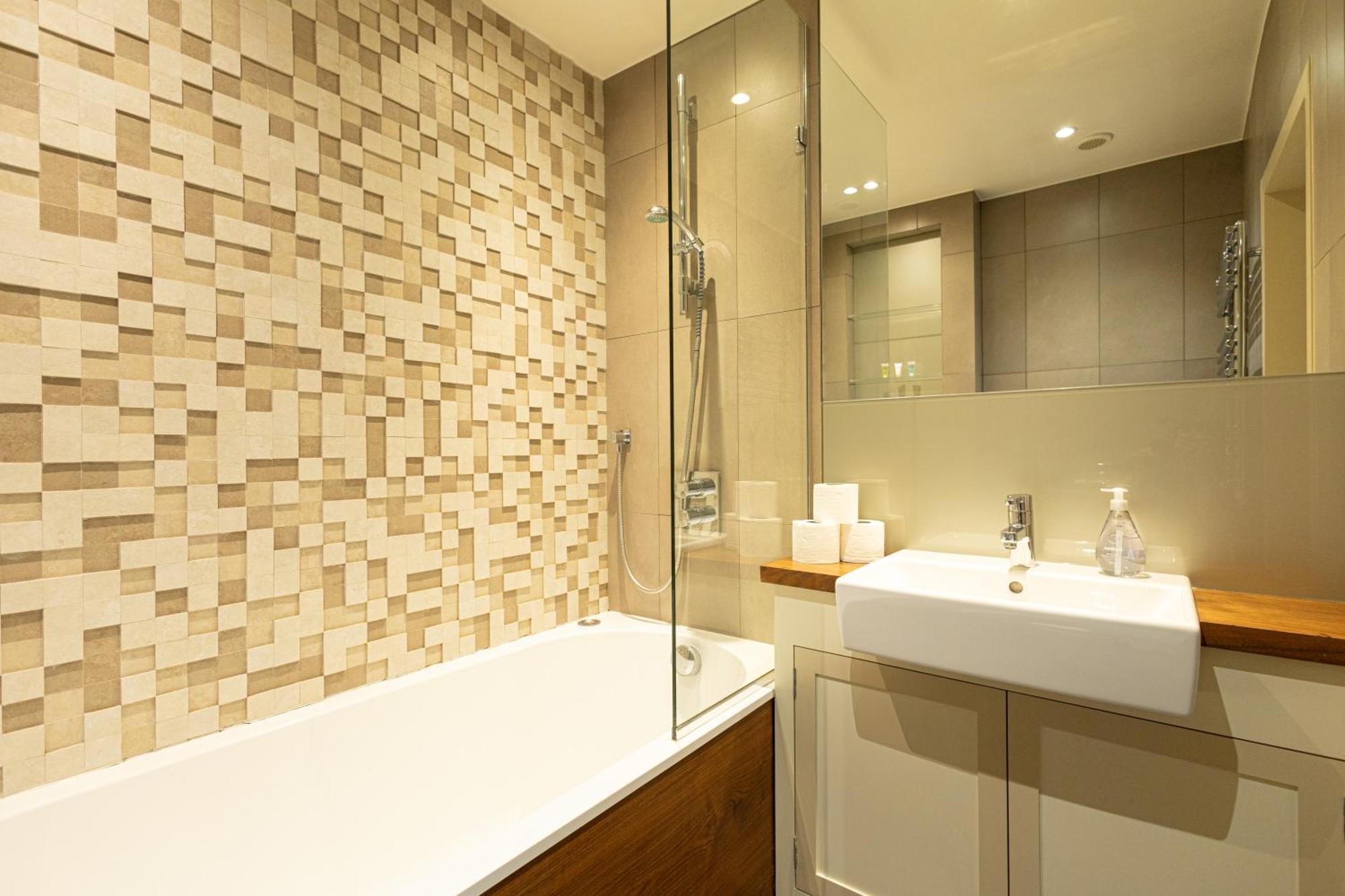 2Bedroom Gem In The Heart Of Kensington 伦敦 外观 照片